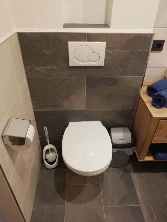 Haus Seppi Hotel Neukirchen am Großvenediger Екстериор снимка